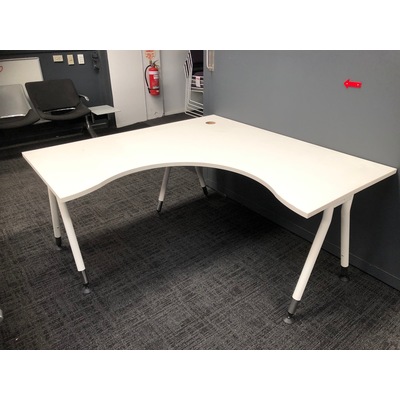 Mano Table 1050×600 White/Walnut WHT