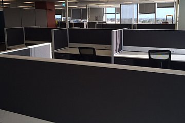 Boss60 Screens, Equip Desks & Mirae Chairs