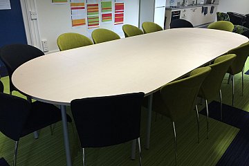Elizabeth Grove Primary, staff room D end Rondella meeting table with Martini chairs
